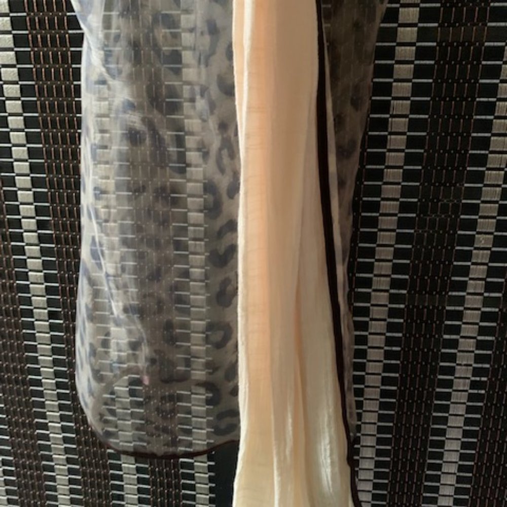 Scarf - Picture 2 of 2